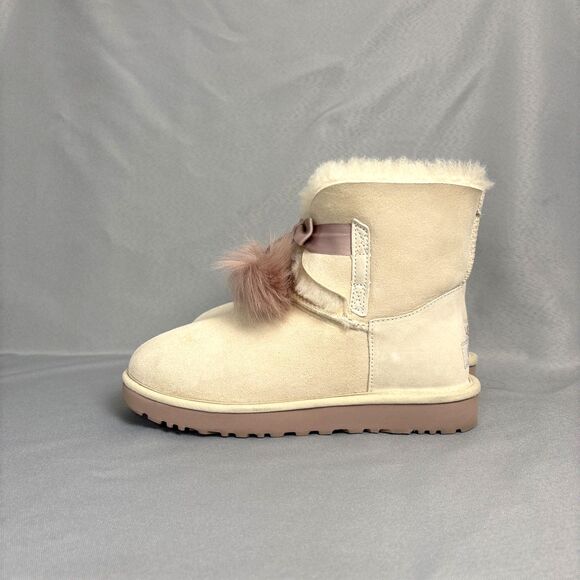 Womens 8 Ugg Boots Gita Powder Cream Purple Pompoms Gorgeous Coquette RARE! - Picture 5 of 11